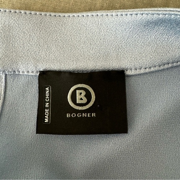 BOGNER Colette Powder Blue Crepe Blouse 3/4 Sleeve Scoop Neck - Picture 2 of 16